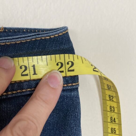 Torrid‎ Mid Rise Wash Boot Cut Women's Jean Size 22 Short (F7) - Picture 3 of 10